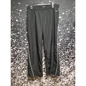 Nike medium wind pants